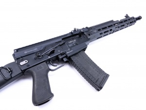 Расширенная шахта магазина АК